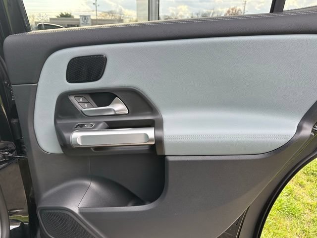 New 2026 Mercedes-Benz GLB 250 4MATIC image 21