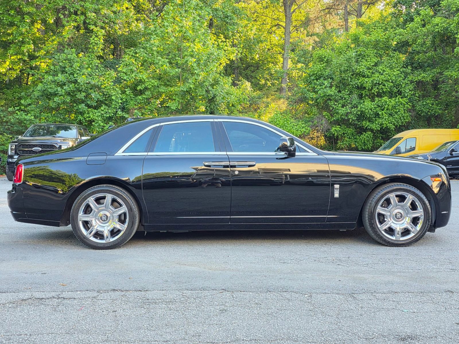 Used 2011 Rolls-Royce Ghost RWD image 8