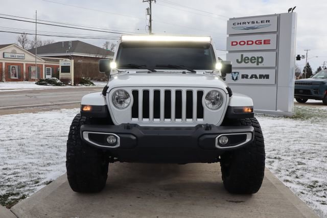 Used 2020 Jeep Wrangler Unlimited Sahara AWD/4WD image 5