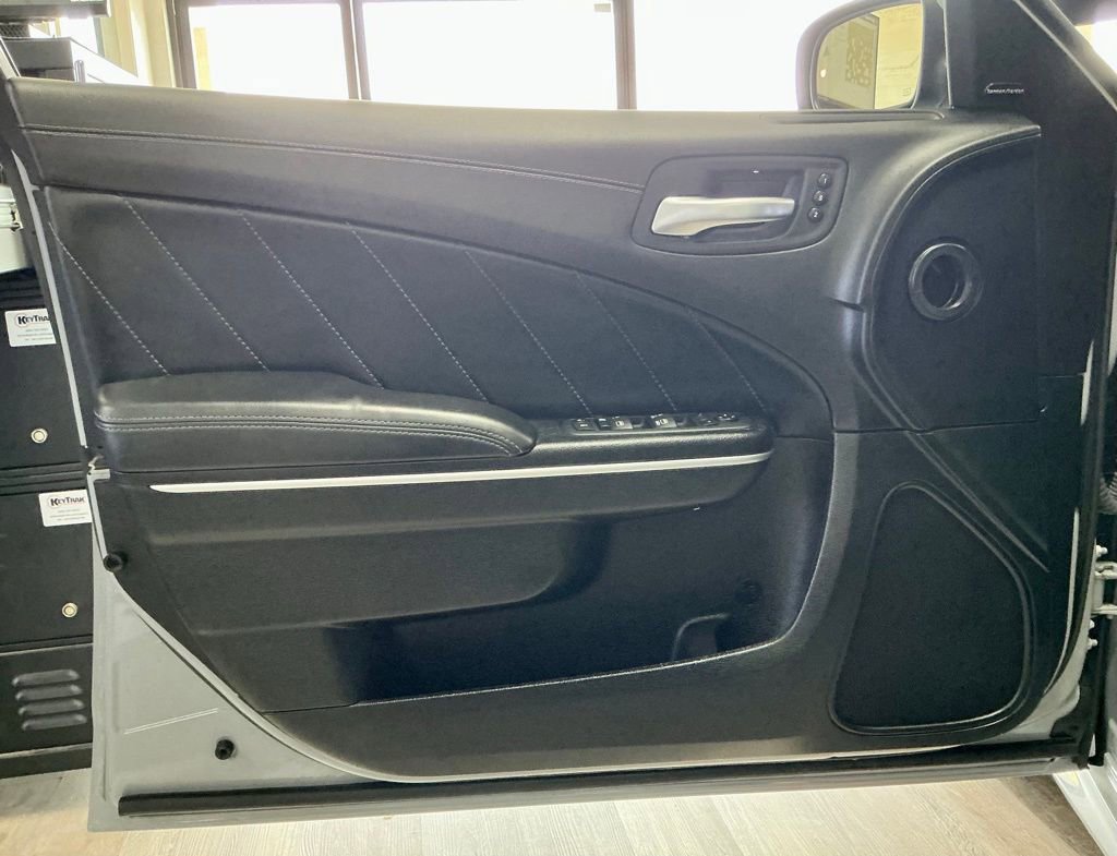 Used 2022 Dodge Charger Scat Pack RWD image 37