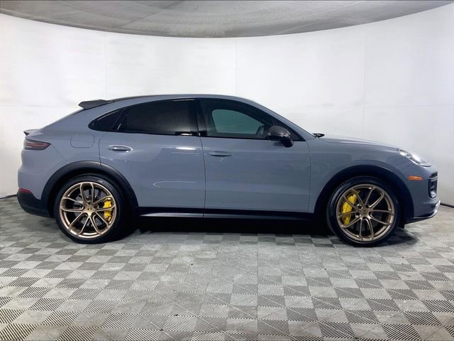 Certified 2022 Porsche Cayenne Turbo GT AWD/4WD image 8
