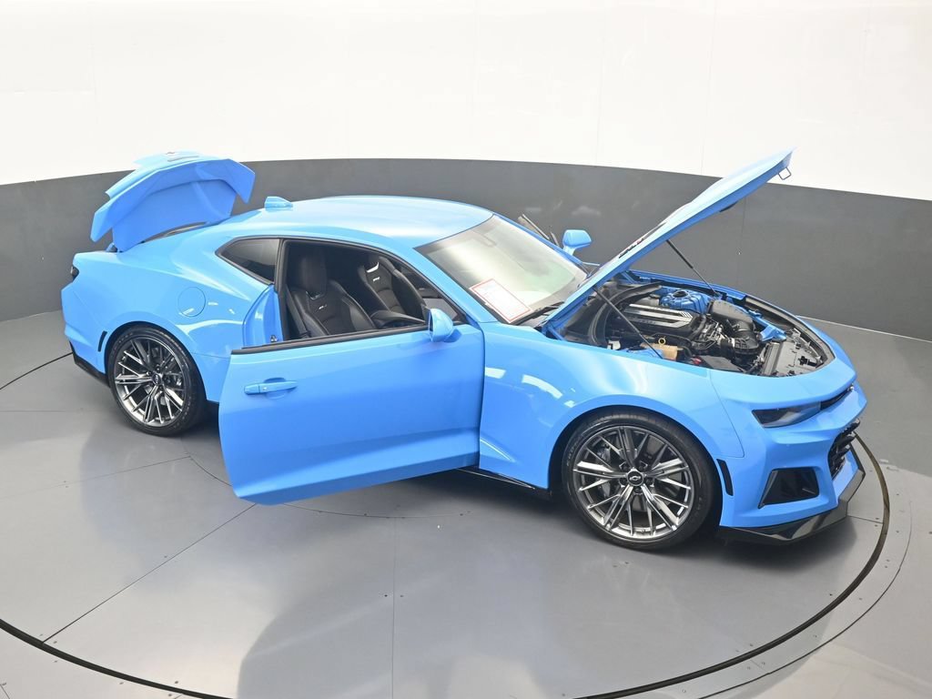 Used 2023 Chevrolet Camaro ZL1 RWD image 65