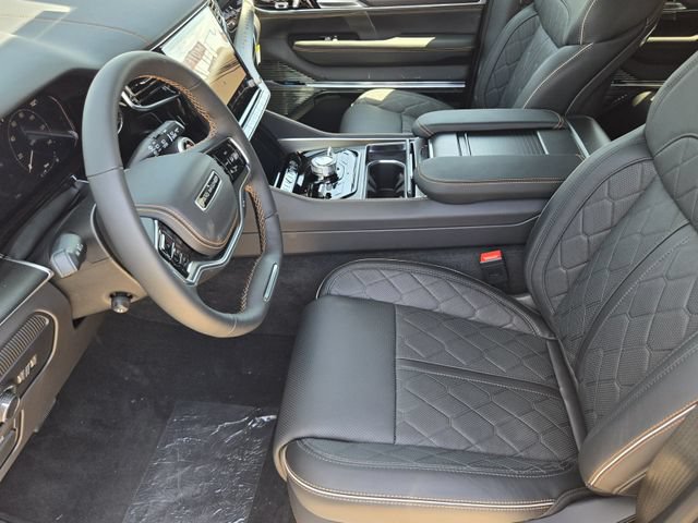 New 2026 Jeep Grand Wagoneer L Summit AWD/4WD image 12