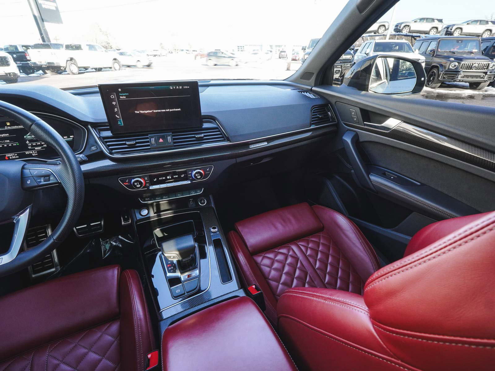 Used 2023 Audi SQ5 Premium Plus w/ Premium Plus Package image 38