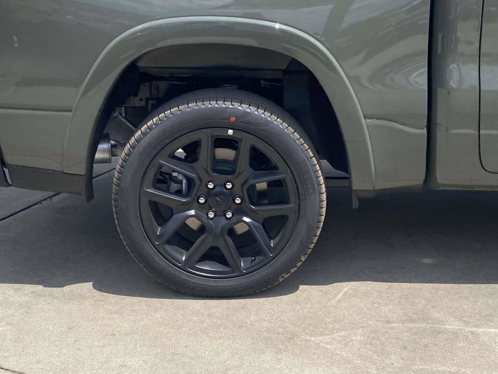 New 2026 RAM 1500 Laramie w/ Night Edition AWD/4WD image 9