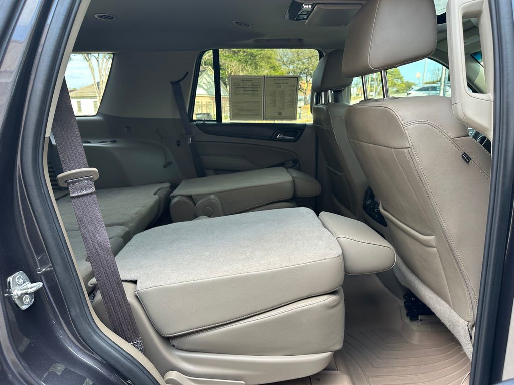 Used 2017 GMC Yukon SLT w/ Premium Edition image 47