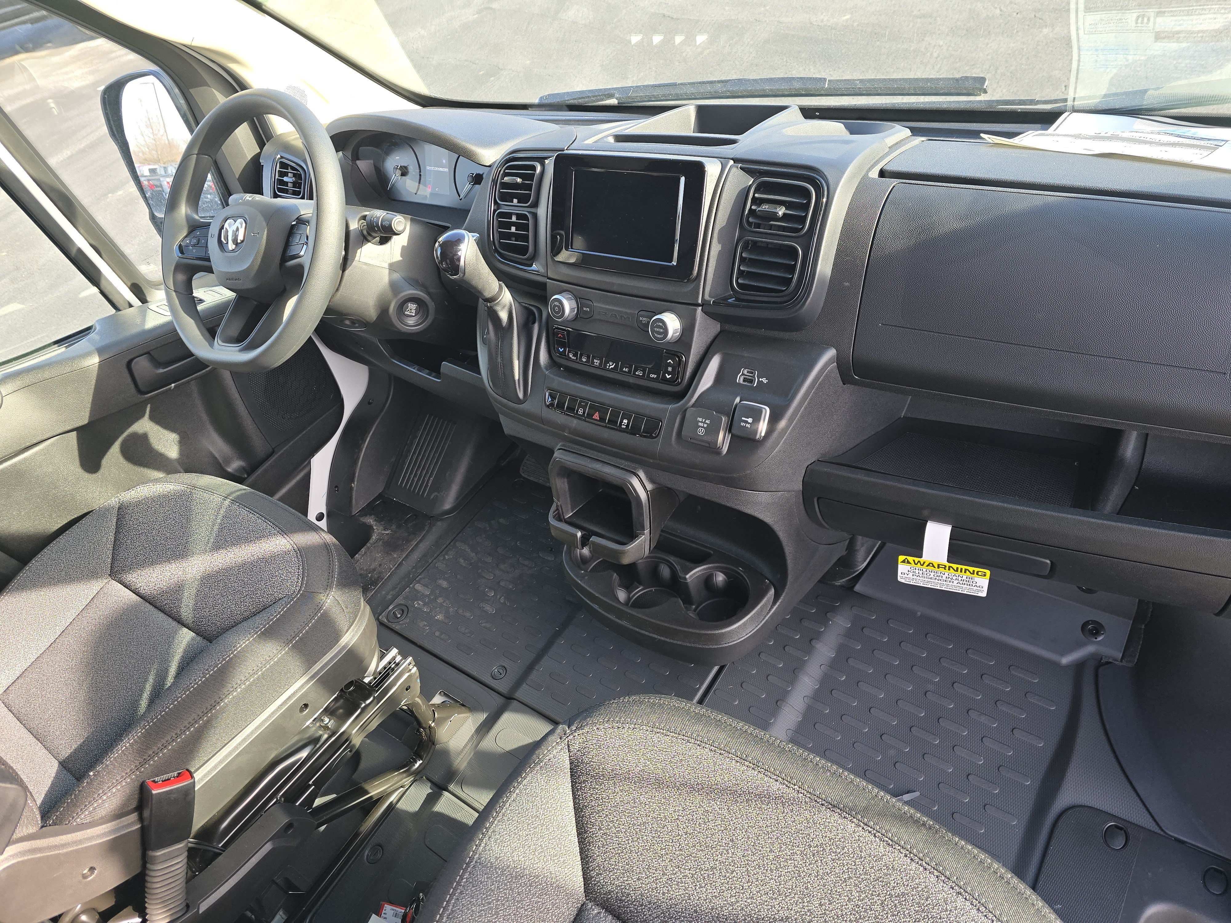 New 2026 RAM ProMaster 1500 w/ Convenience Group FWD image 23