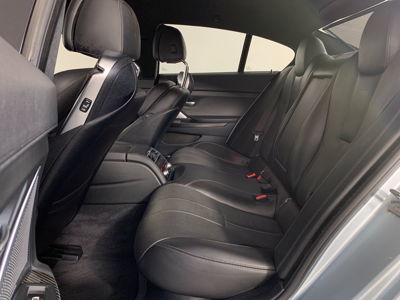 Used 2019 BMW M6 Gran Coupe w/ Competition Package RWD image 31