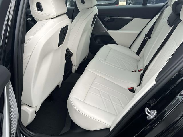 New 2026 BMW 530i xDrive w/ M Sport Package AWD/4WD image 8