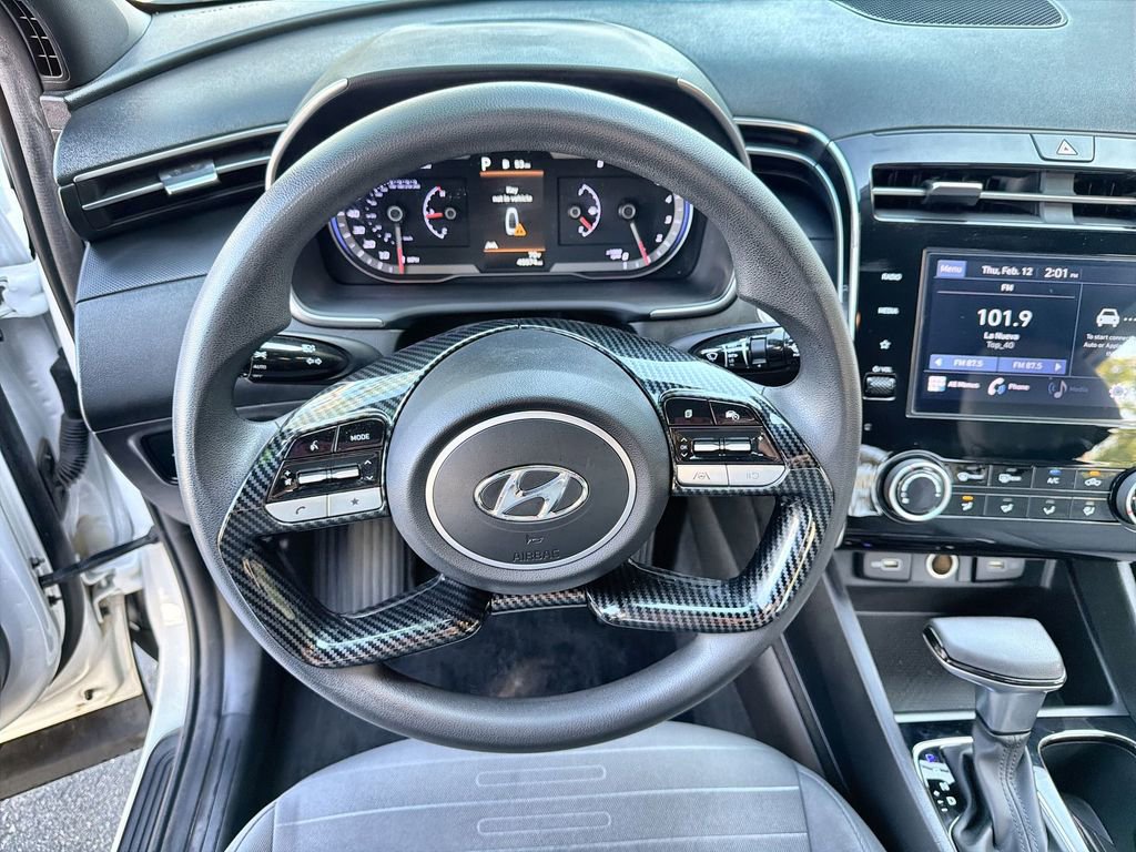 Used 2022 Hyundai Santa Cruz SEL image 11