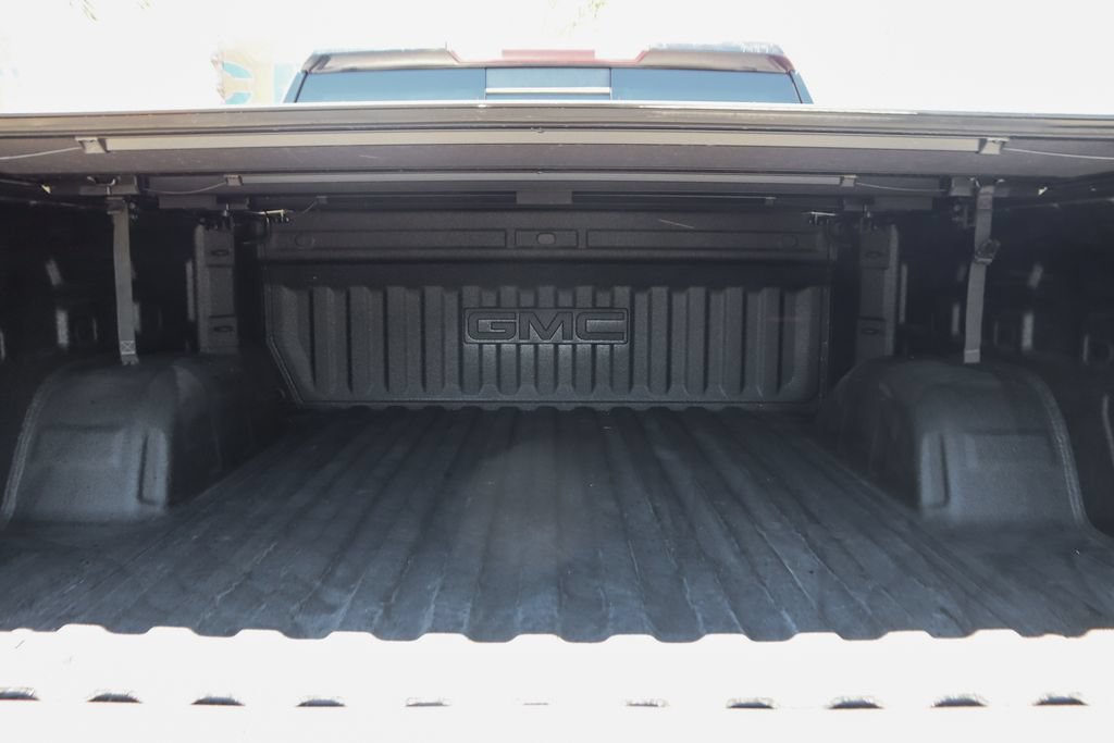 Used 2023 GMC Sierra 1500 SLT w/ SLT Premium Package AWD/4WD image 12