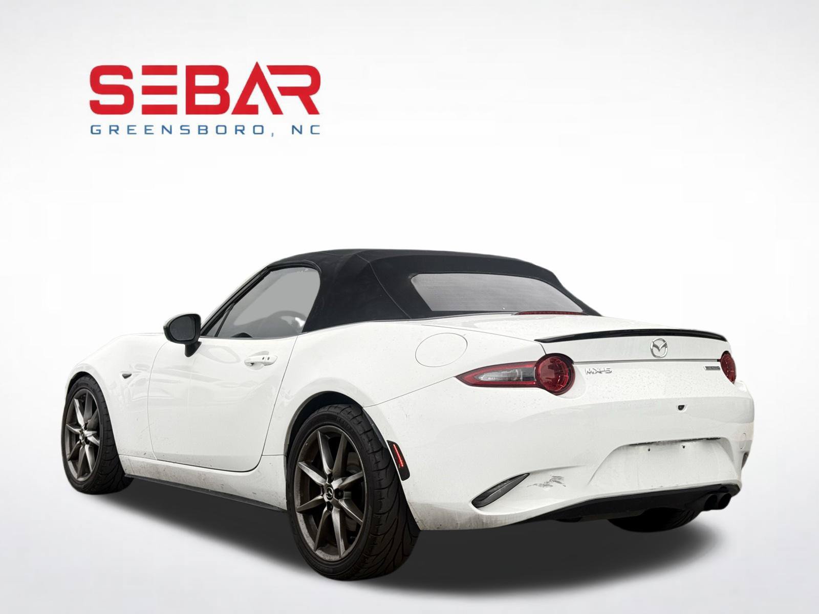 Used 2020 MAZDA MX-5 Miata Sport RWD image 19