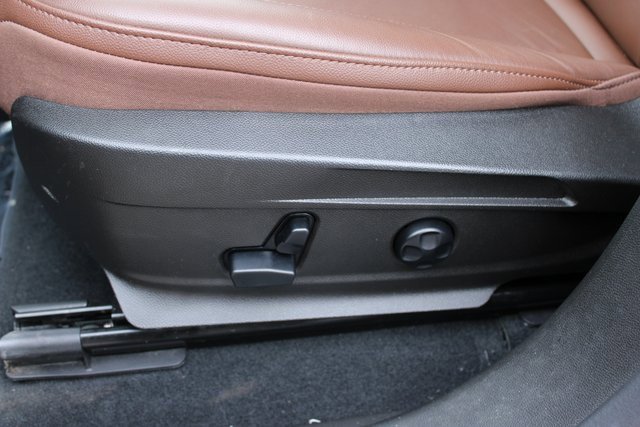 Used 2024 Alfa Romeo Stelvio Ti image 14