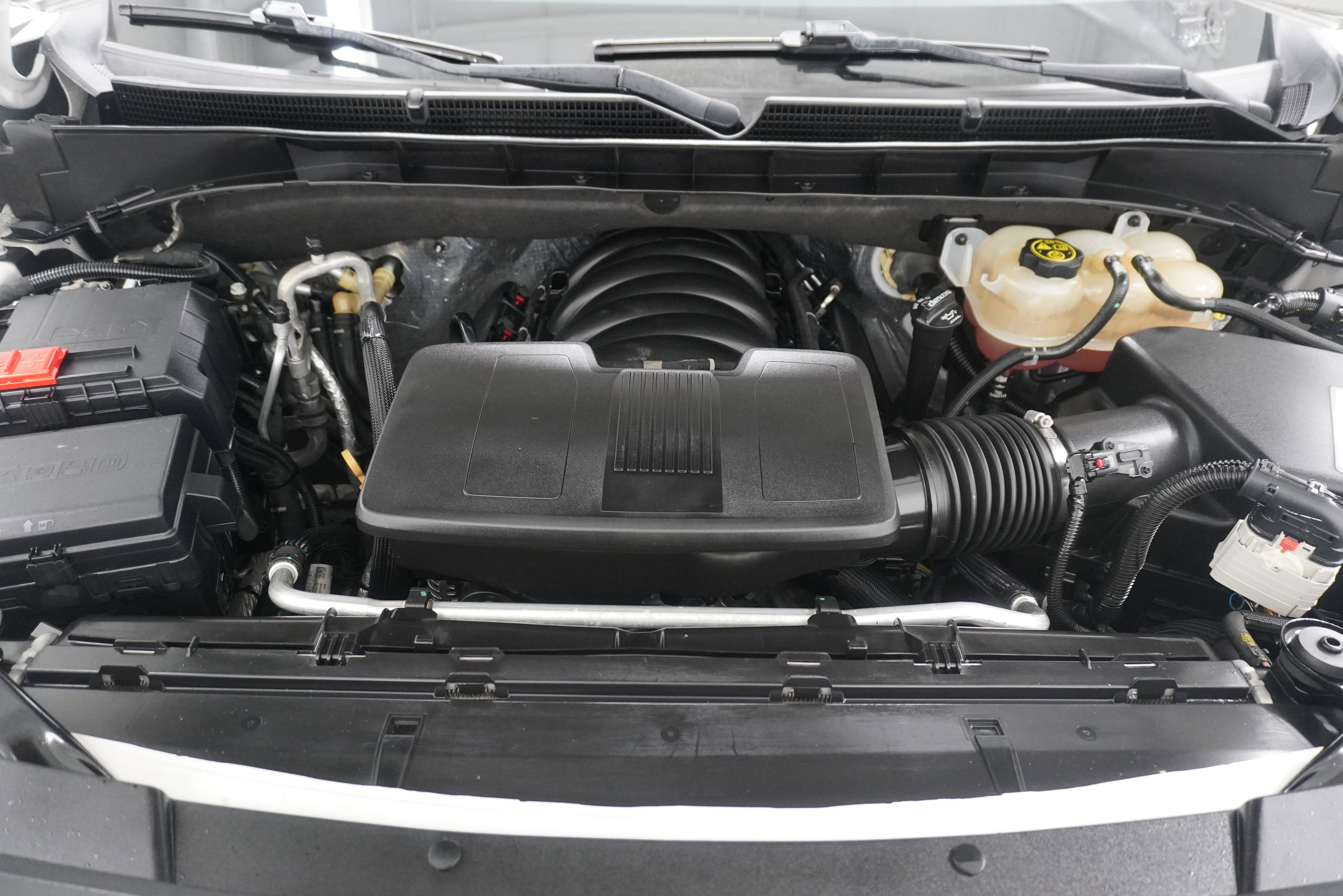 Used 2021 Cadillac Escalade Sport w/ Driver Assist Tech Package RWD image 39