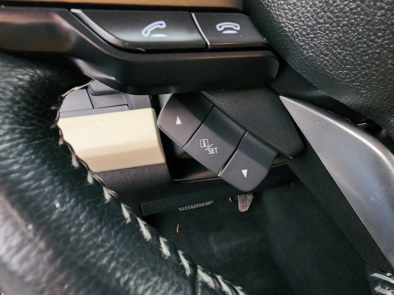 Used 2019 Subaru Ascent Premium image 24