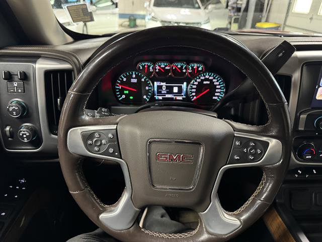 Used 2018 GMC Sierra 1500 SLT AWD/4WD image 19
