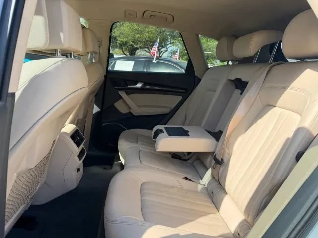 Used 2019 Audi Q5 2.0T Premium AWD/4WD image 19