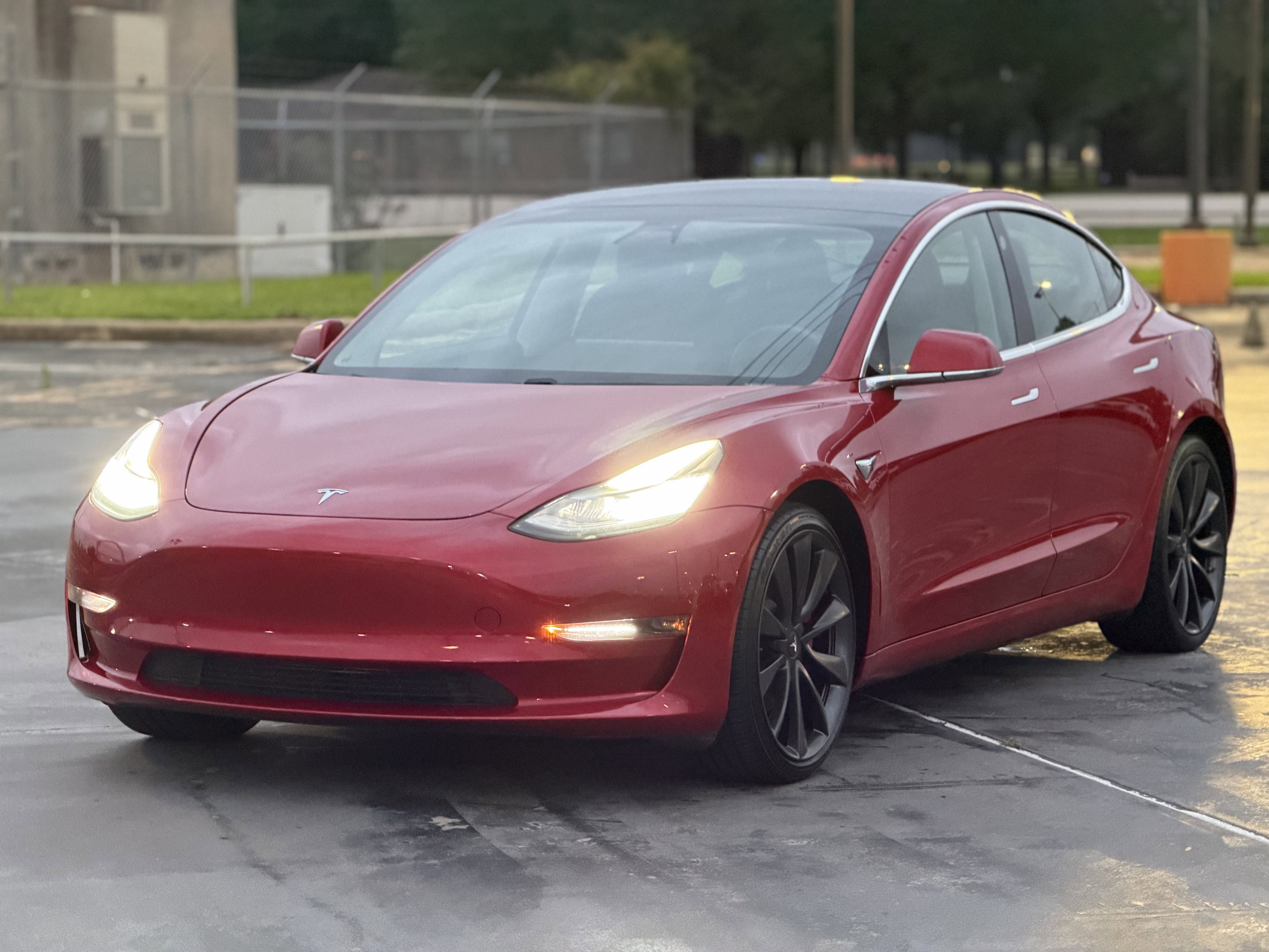 Used 2020 Tesla Model 3 Performance AWD/4WD image 5