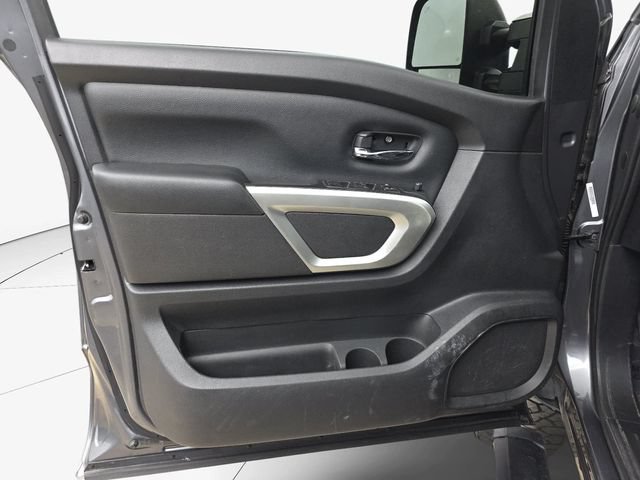 Used 2023 Nissan Titan SV w/ SV Convenience Package AWD/4WD image 26