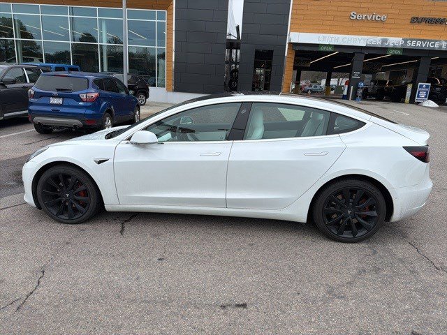 Used 2019 Tesla Model 3 Long Range image 2