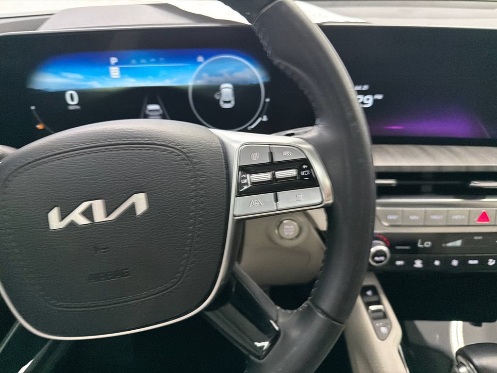 Used 2023 Kia Telluride SX FWD image 28