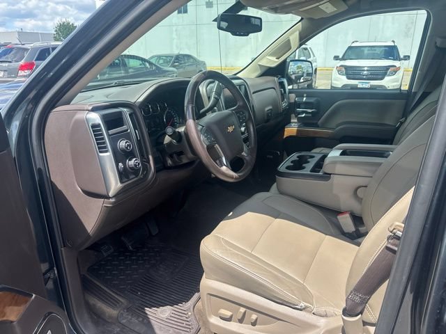Used 2017 Chevrolet Silverado 1500 LTZ w/ LTZ Plus Package AWD/4WD image 8