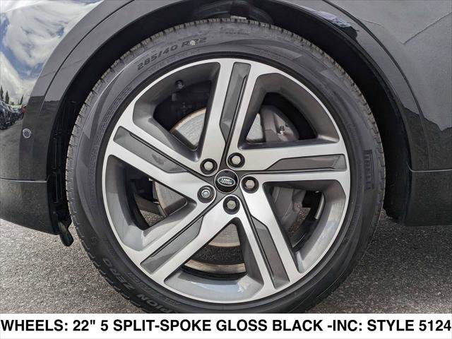 Used 2023 Land Rover Discovery HSE R-Dynamic image 9