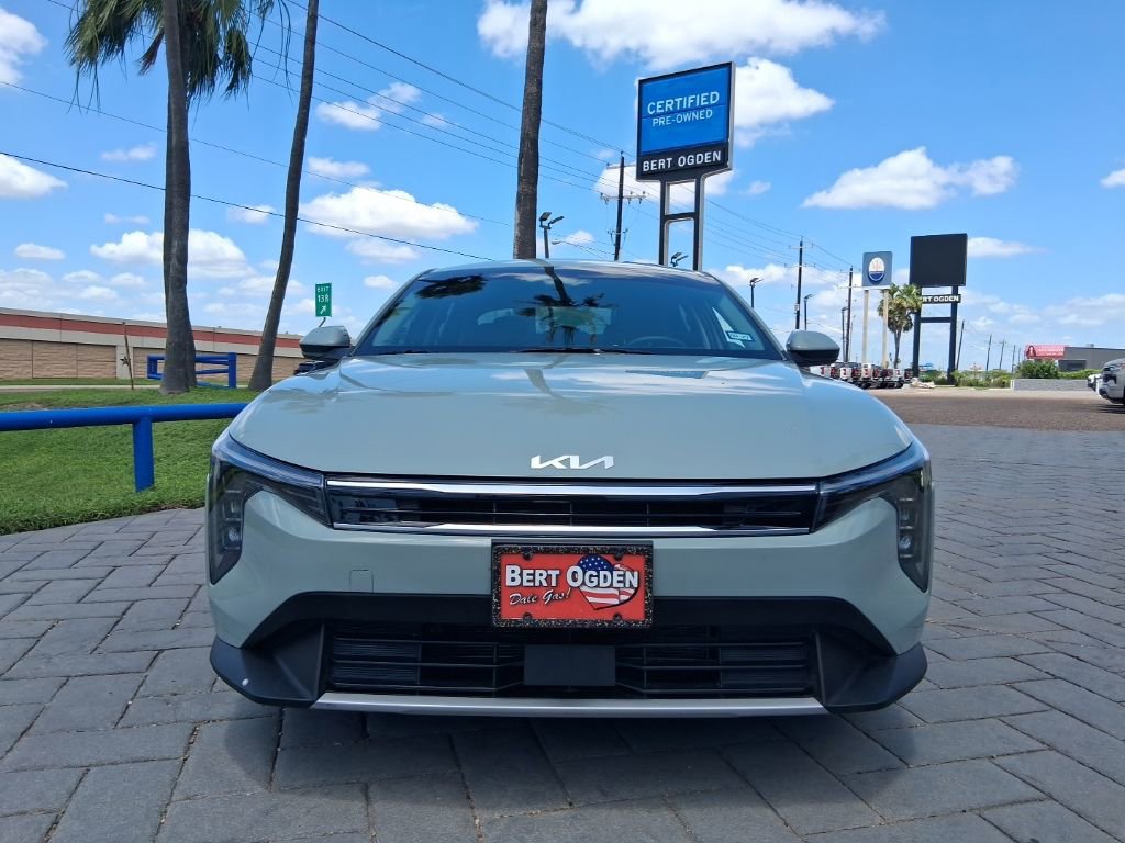 Used 2025 Kia K4 EX FWD image 2