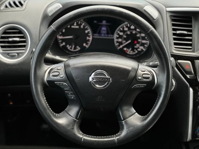 Used 2019 Nissan Pathfinder SV FWD image 20