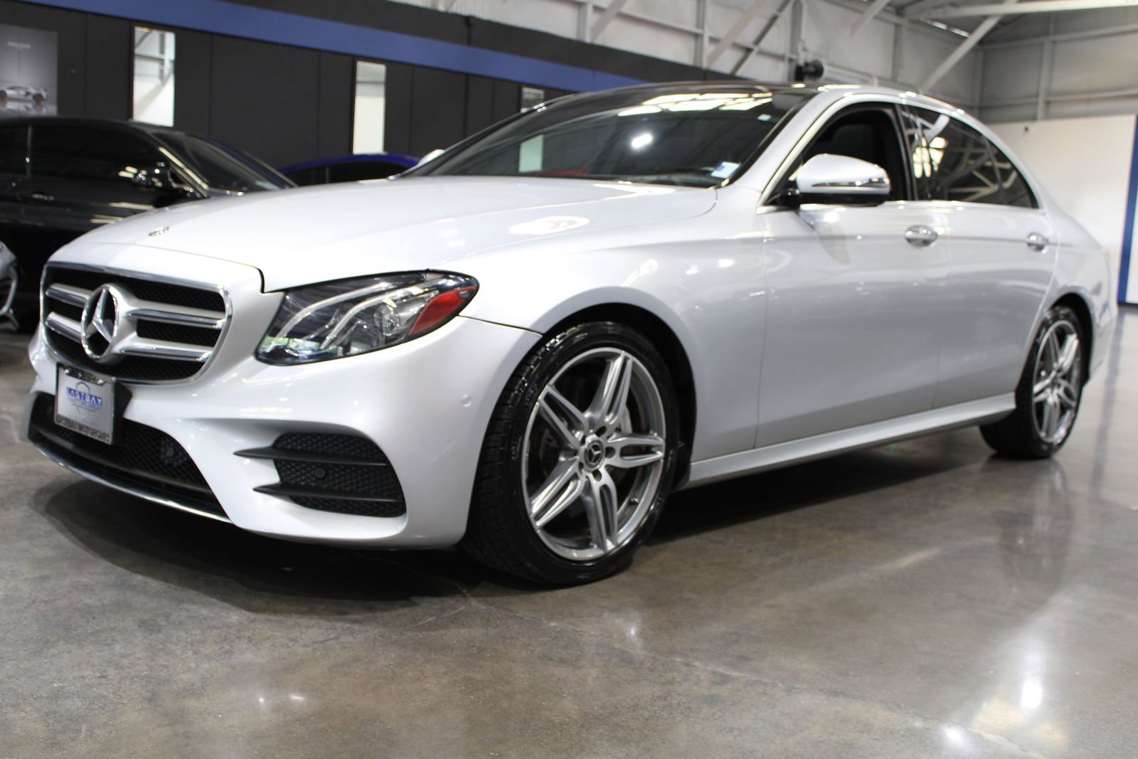 Used 2018 Mercedes-Benz E 300 image 7