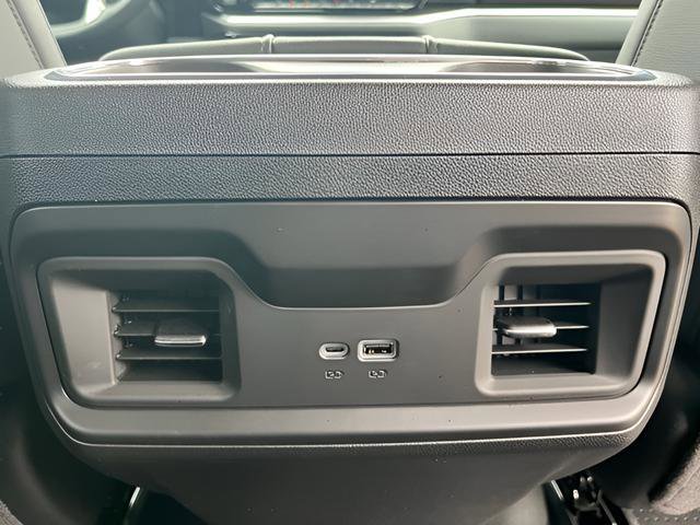 New 2026 Chevrolet Silverado 1500 RST AWD/4WD image 32
