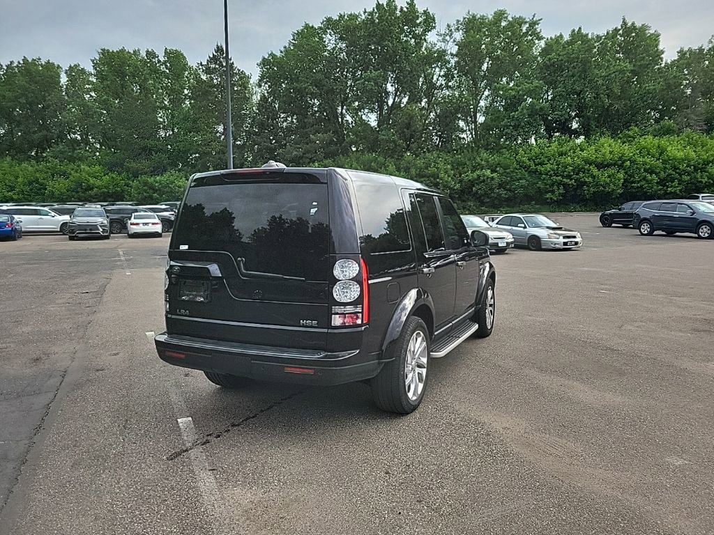 Used 2016 Land Rover LR4 HSE AWD/4WD image 15
