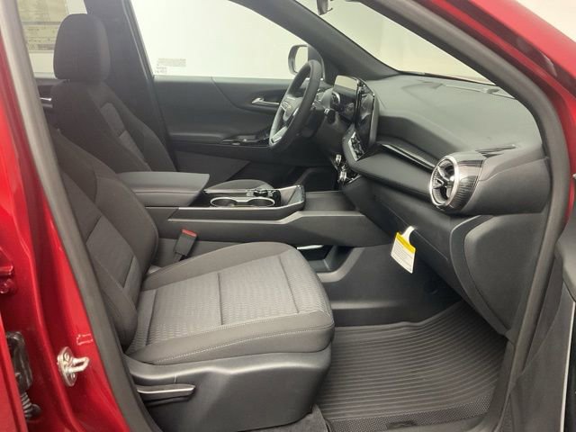 New 2026 Chevrolet Equinox LT image 23