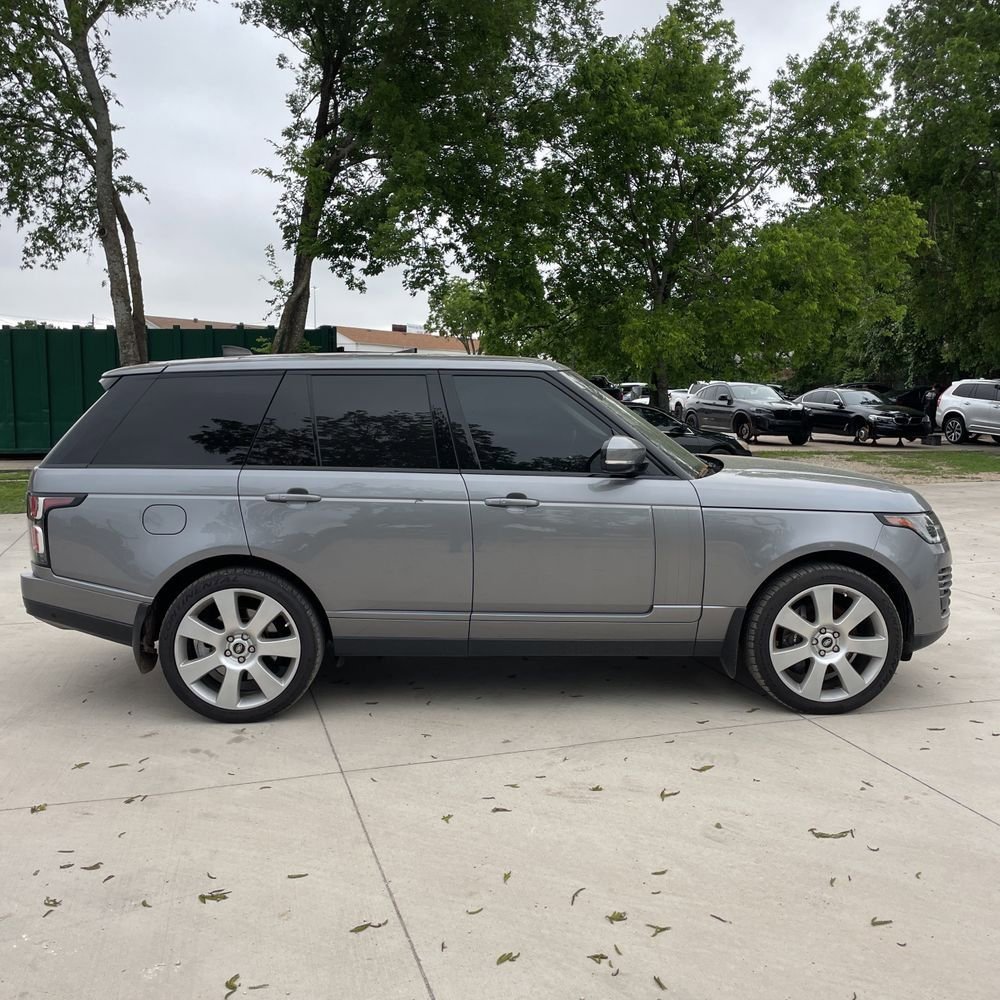 Used 2020 Land Rover Range Rover HSE AWD/4WD image 3