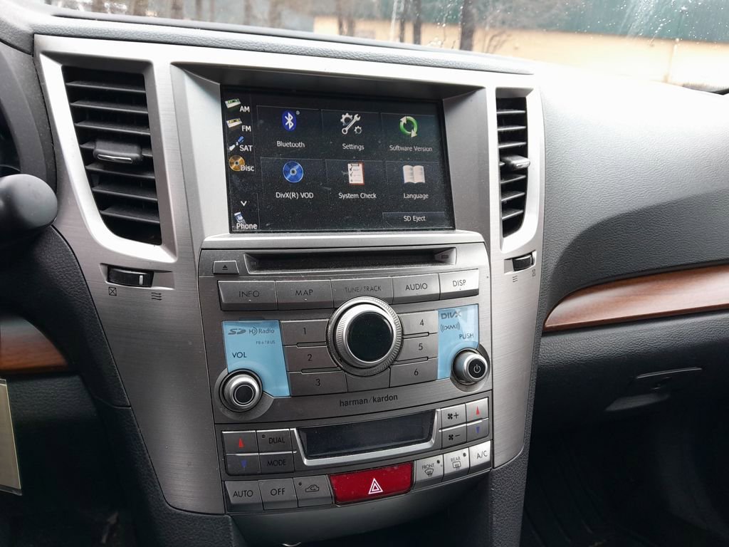 Used 2013 Subaru Outback 3.6R Limited image 23