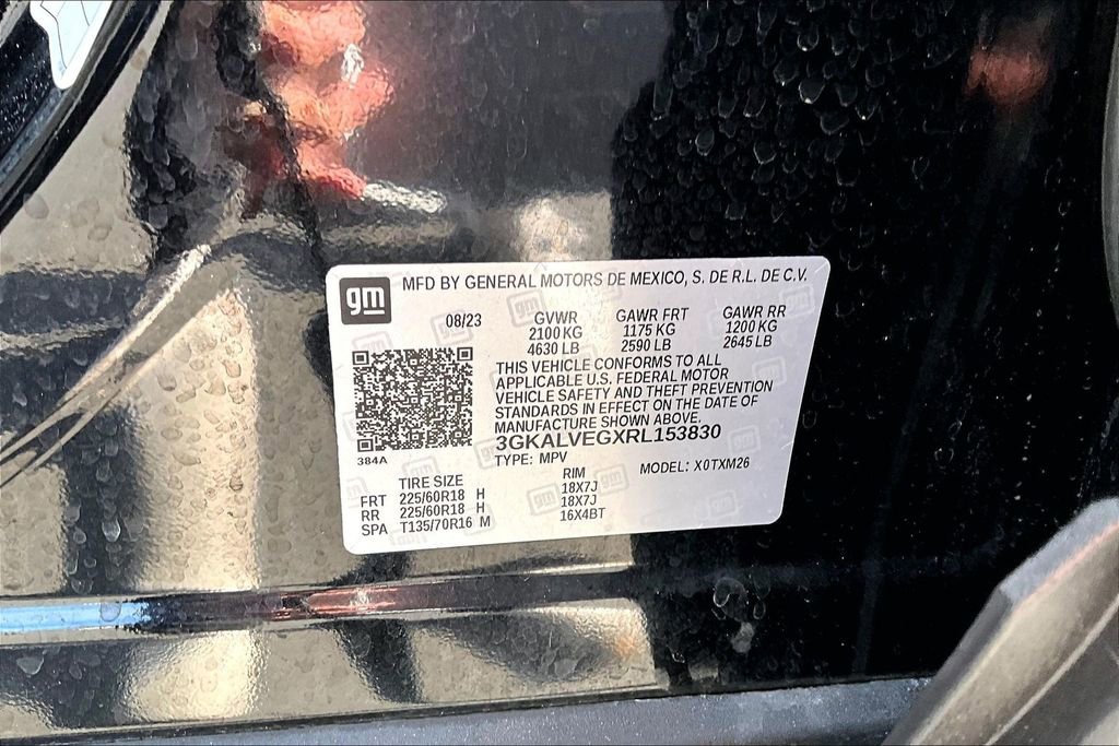 Used 2024 GMC Terrain SLT image 14