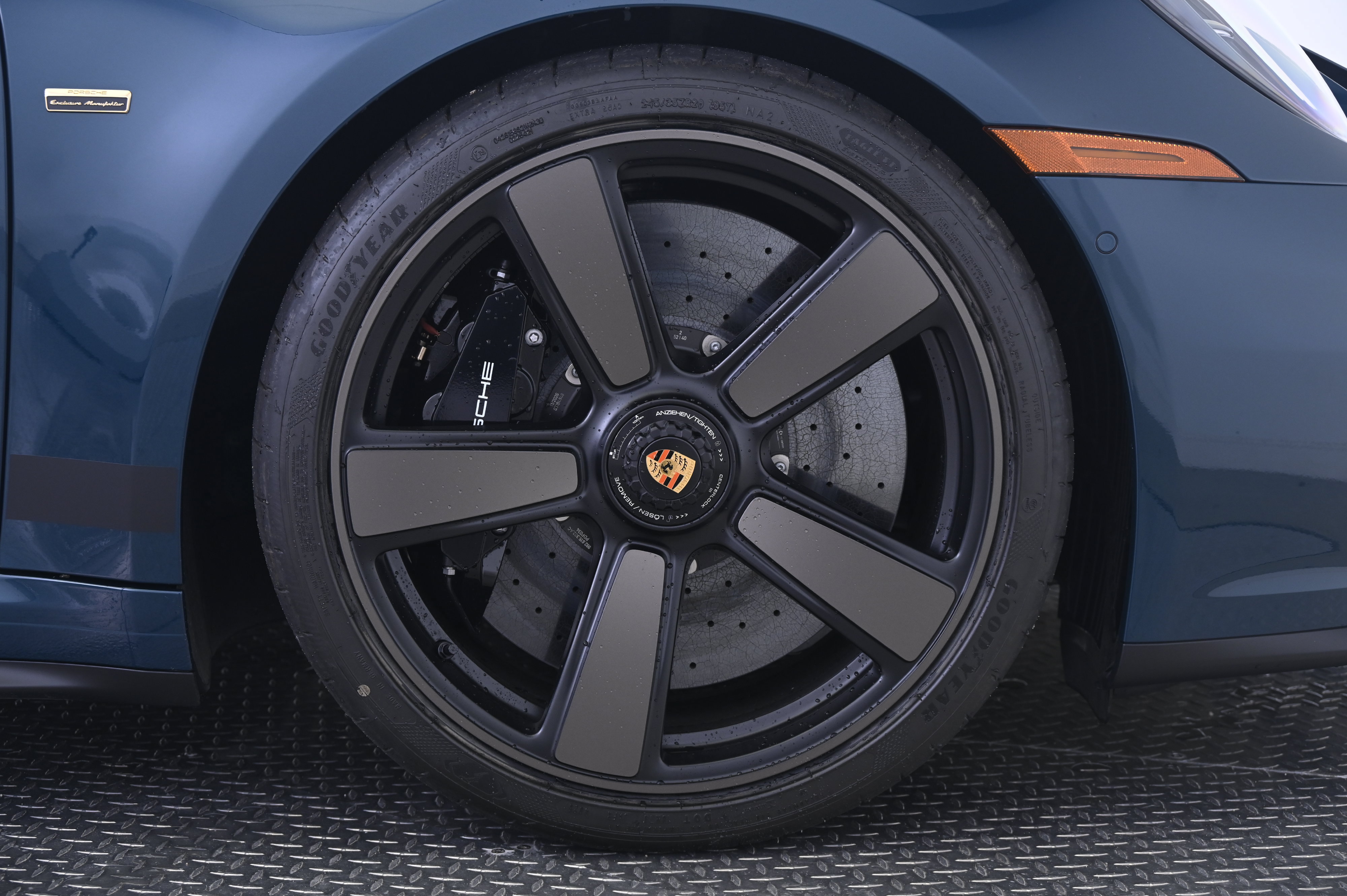 Certified 2026 Porsche 911 GTS RWD image 20
