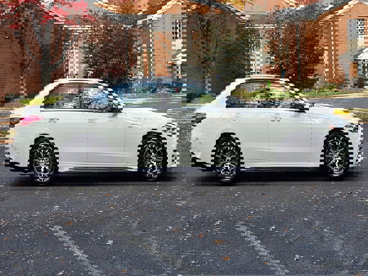 Used 2023 Mercedes-Benz C 43 AMG 4MATIC Sedan image 7