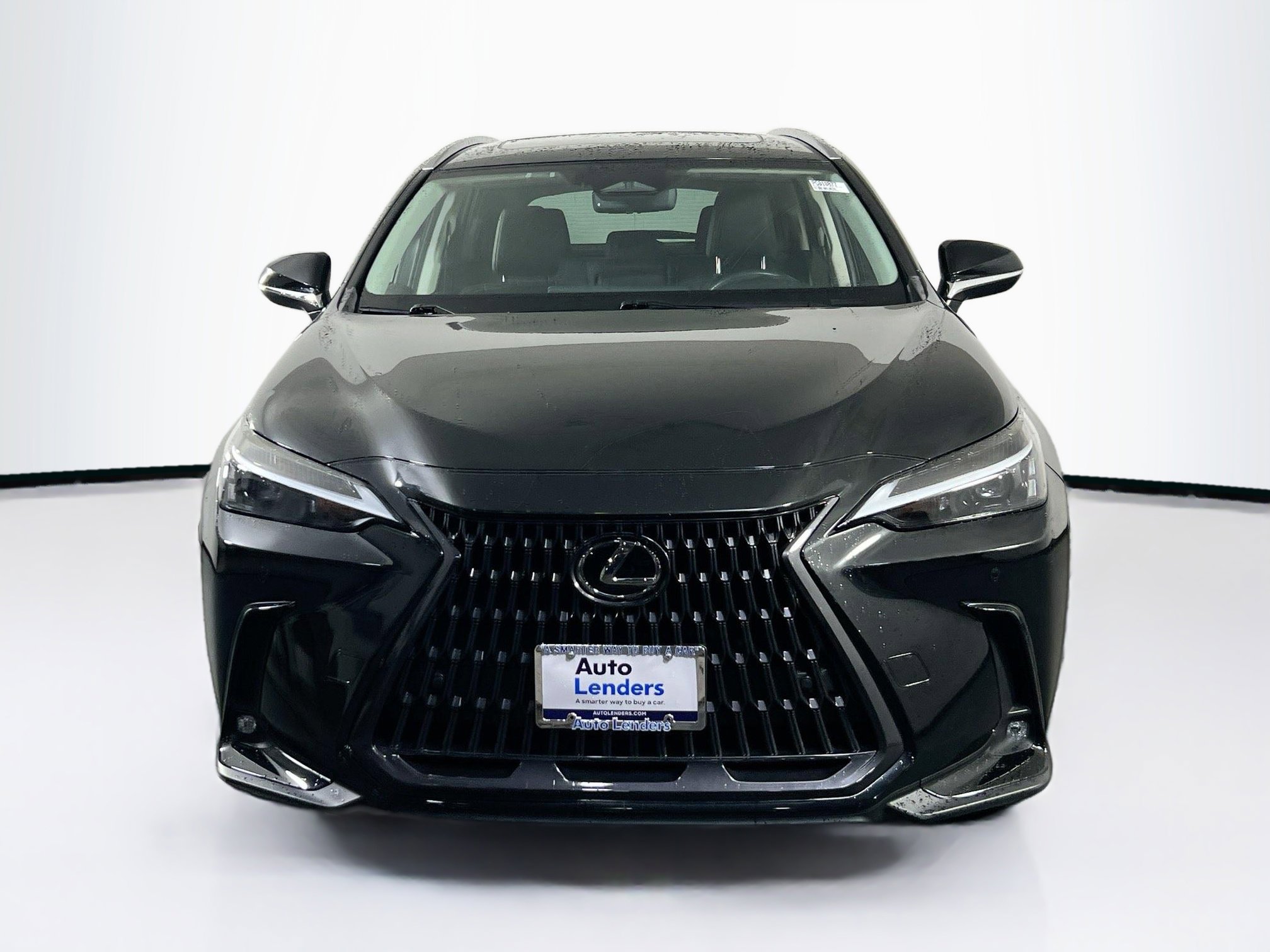 Used 2023 Lexus NX 350h image 2