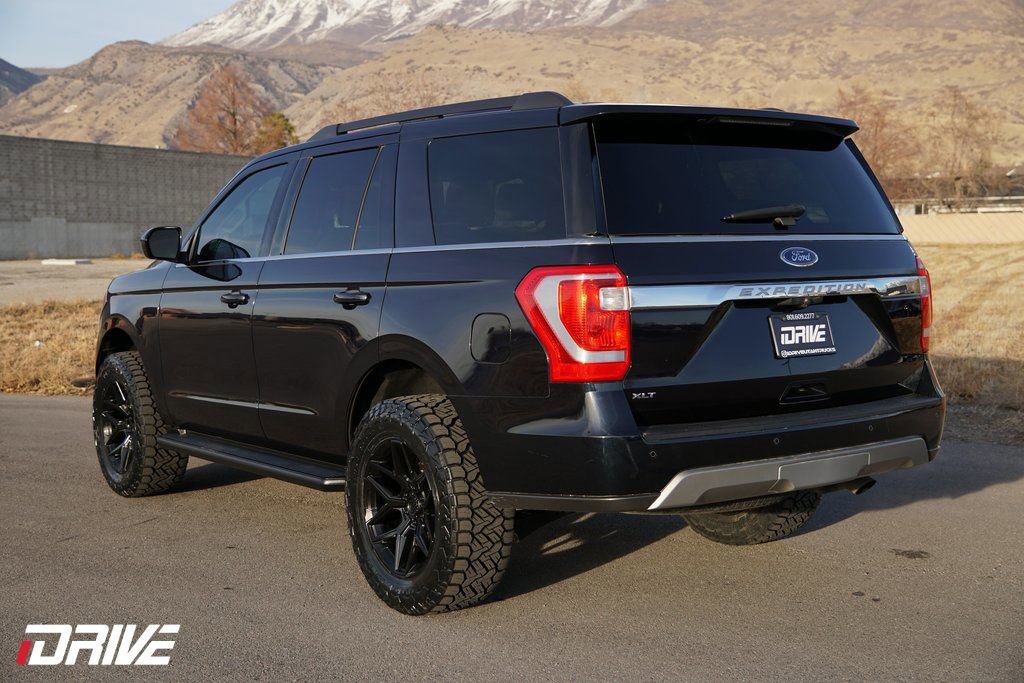 Used 2021 Ford Expedition XLT image 8