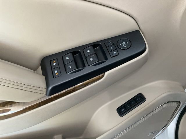 Used 2016 GMC Yukon Denali w/ Open Road Package image 4