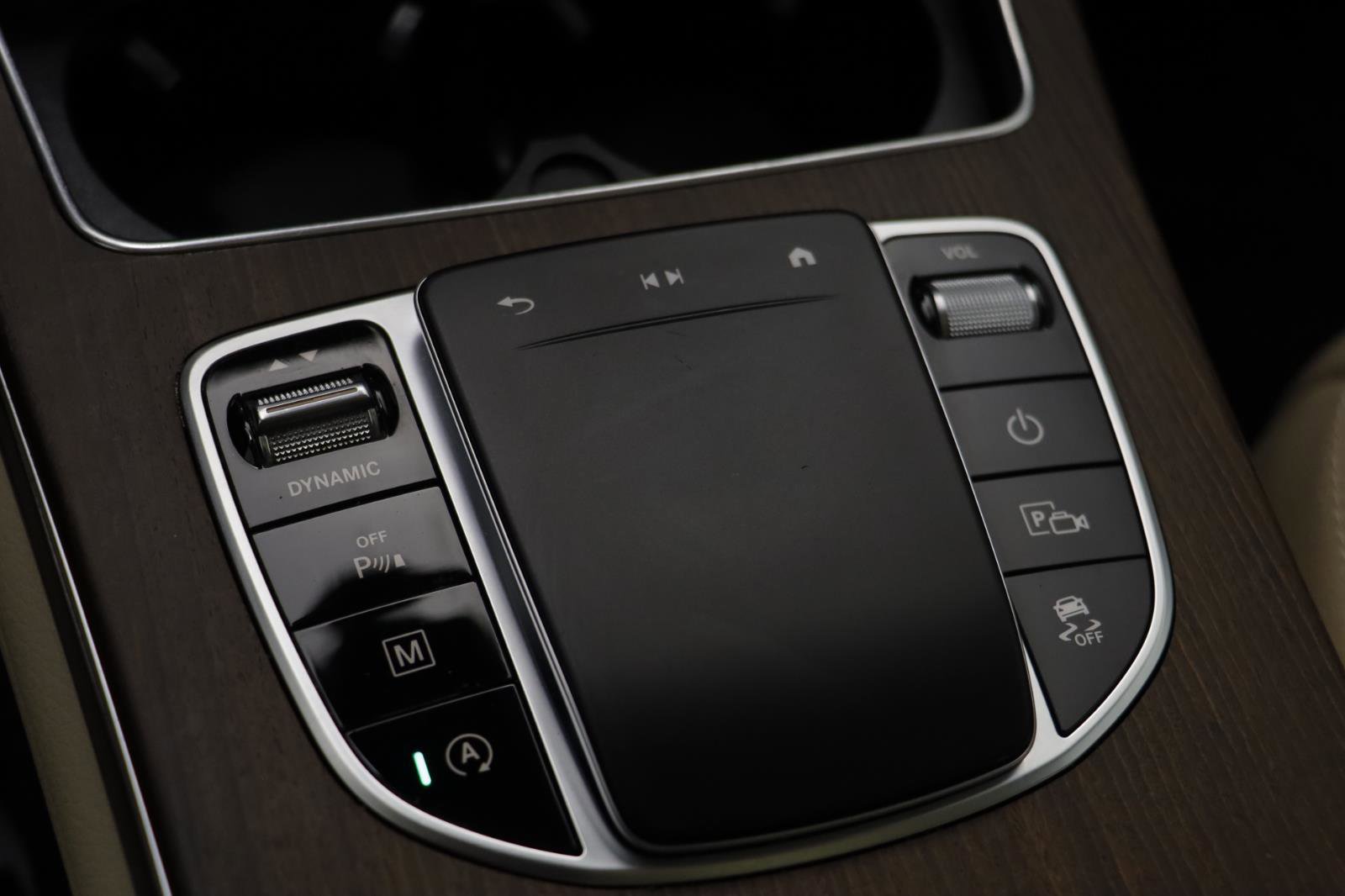 Used 2021 Mercedes-Benz GLC 300 4MATIC image 13