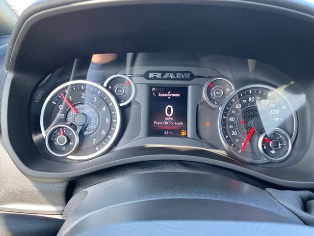 Used 2025 RAM 2500 Big Horn AWD/4WD image 15