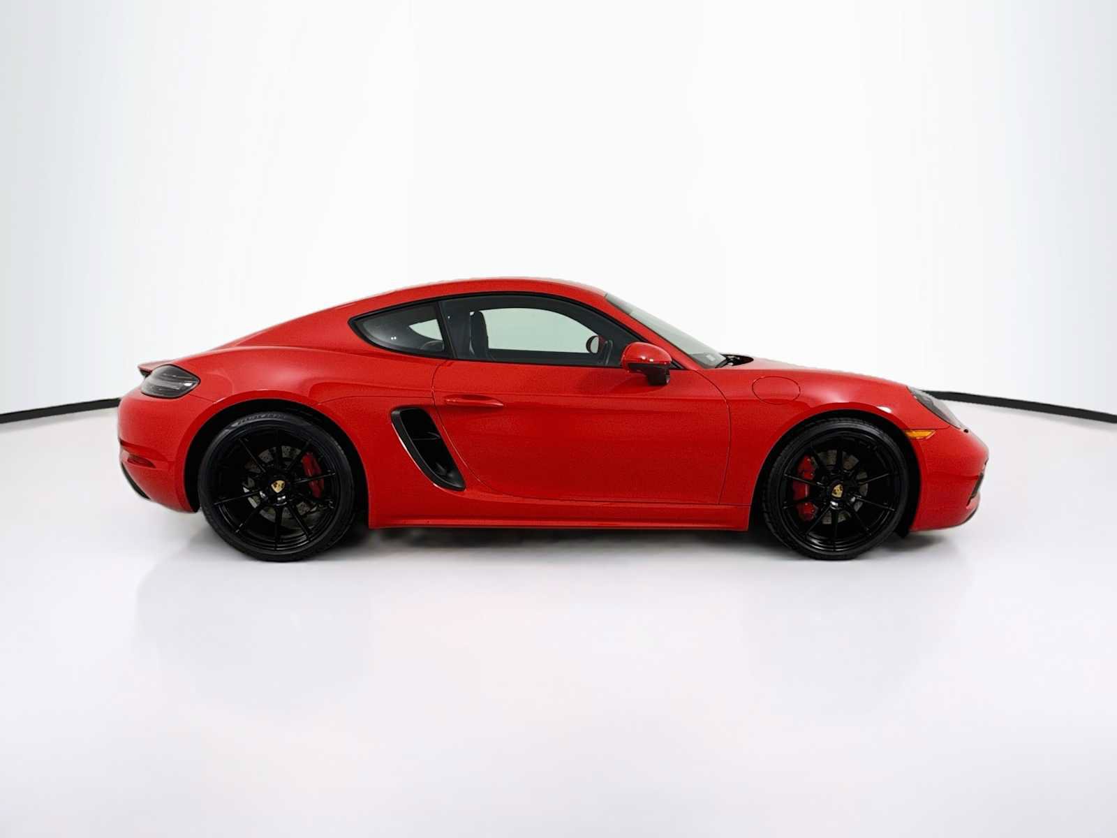 Certified 2023 Porsche 718 Cayman GTS RWD image 8