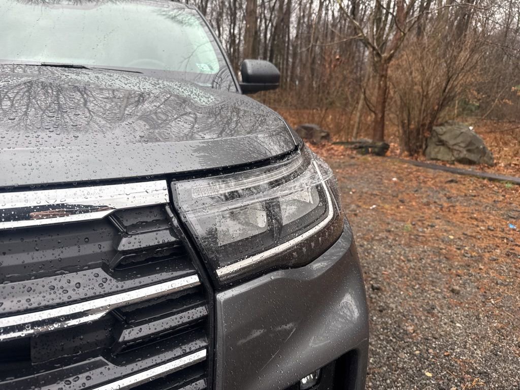 New 2026 Ford Explorer Active w/ Active Comfort Package image 3