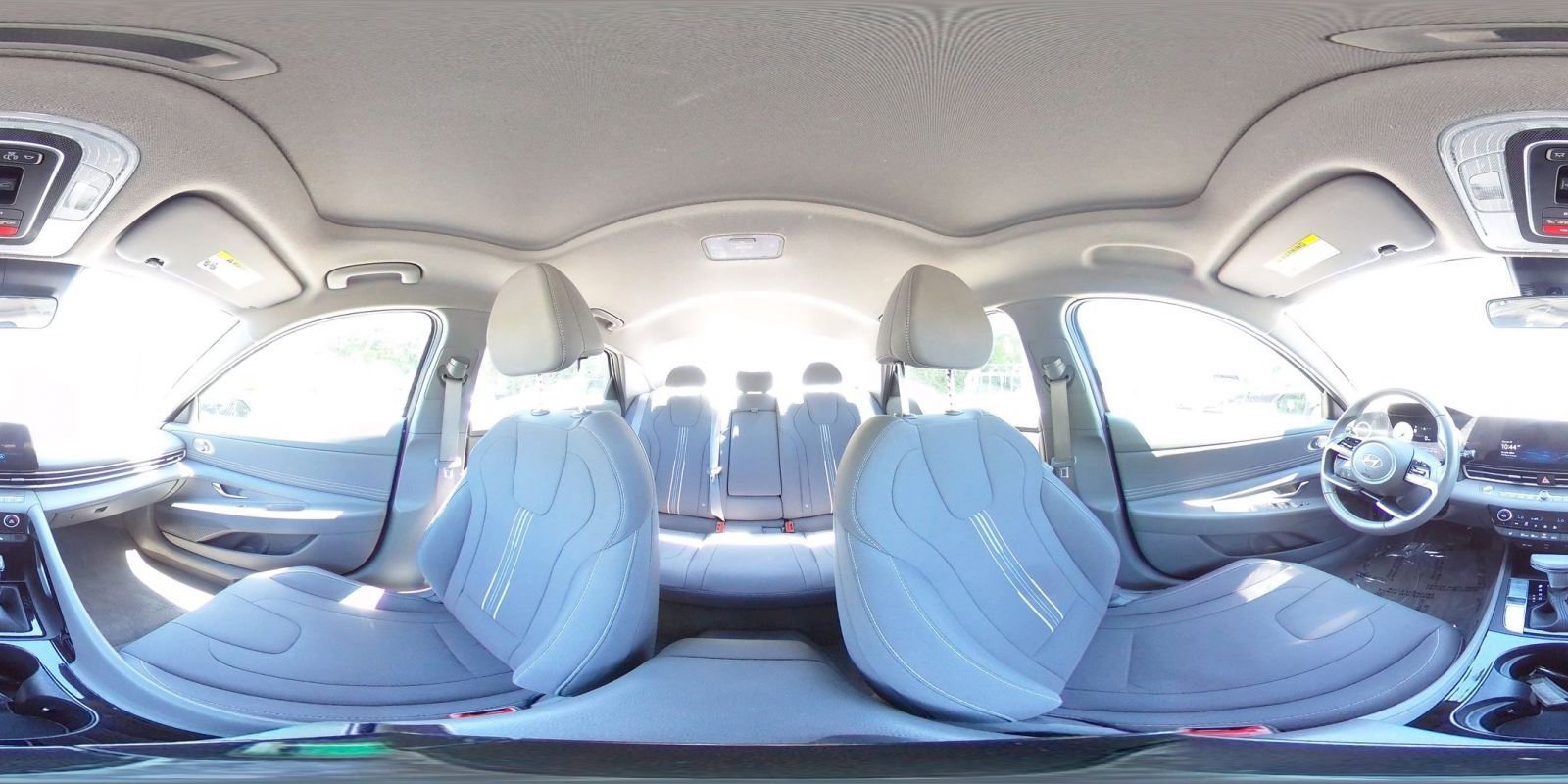 Used 2025 Hyundai Elantra SEL FWD image 42
