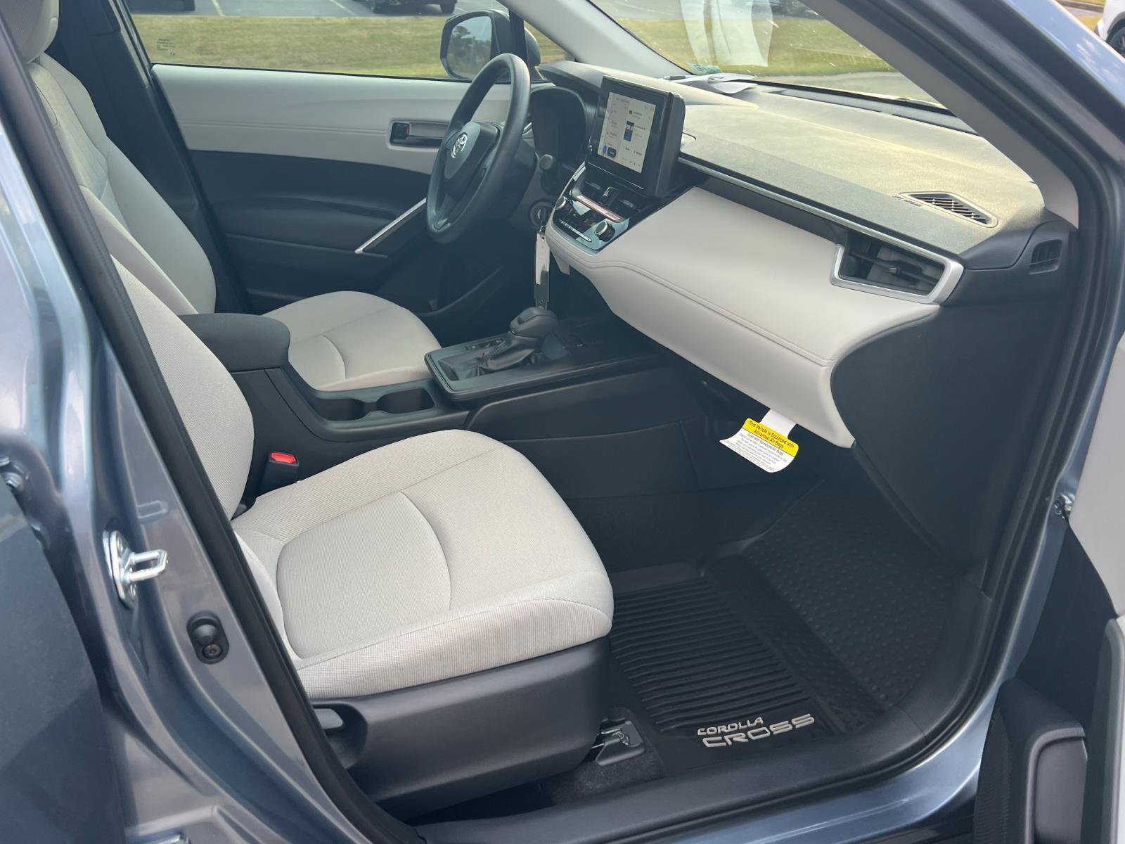 New 2026 Toyota Corolla Cross L image 14