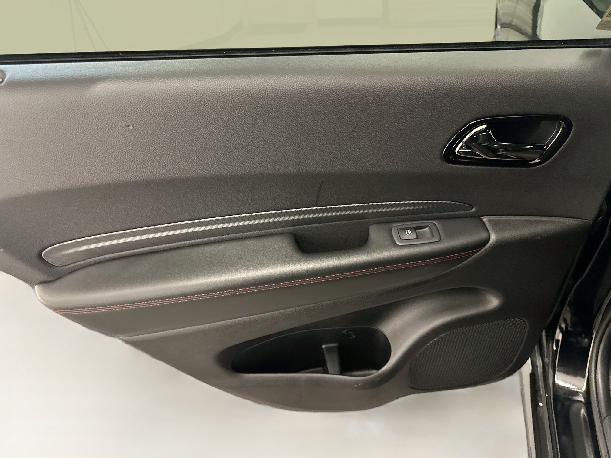 Used 2025 Dodge Durango GT AWD/4WD image 26