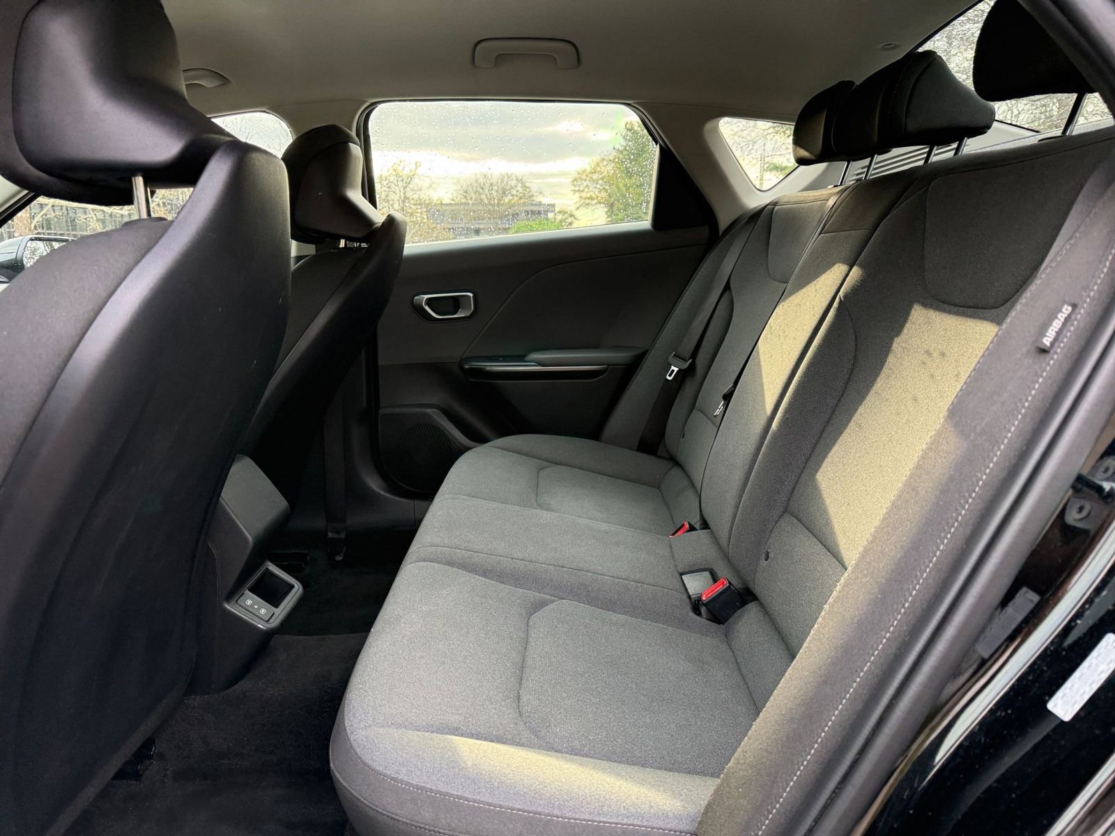 Used 2025 Kia K4 FWD image 24