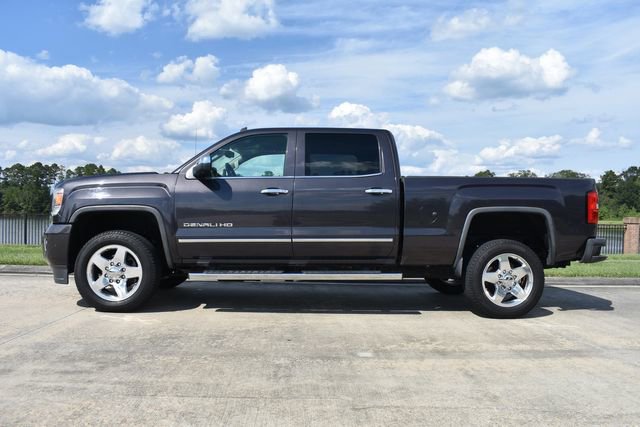 Used 2015 GMC Sierra 2500 Denali image 8